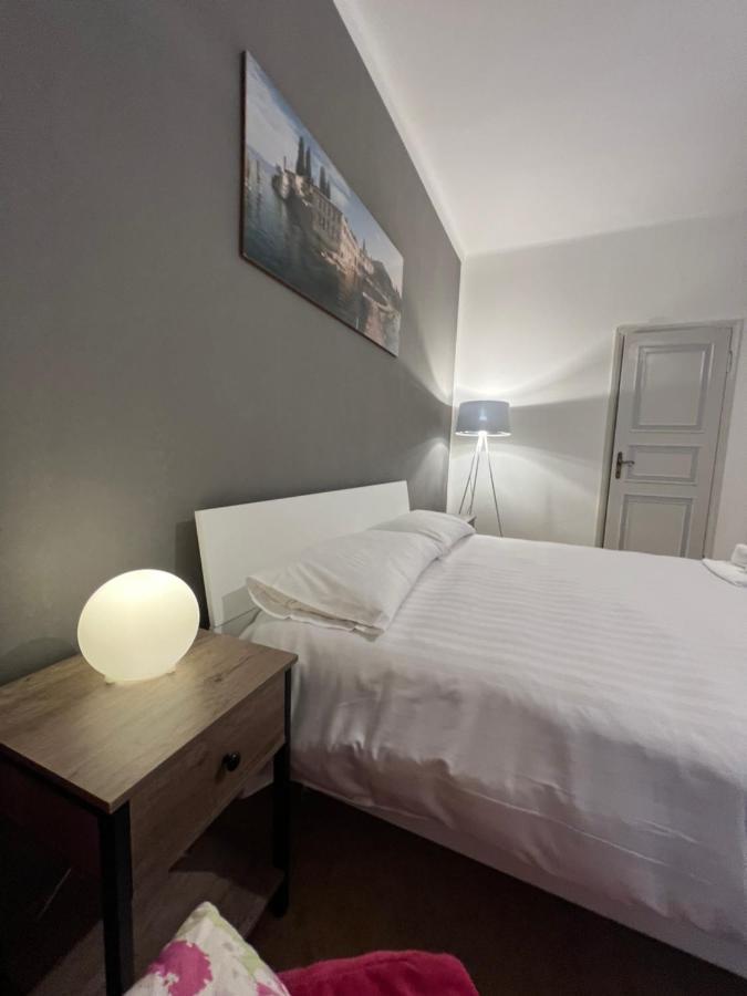 Villa Corteolivo Rooms トッリ・デル・ベーナコ エクステリア 写真